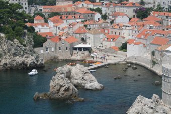 Dubrovnik Travel Guide 2009 - Old Town walls