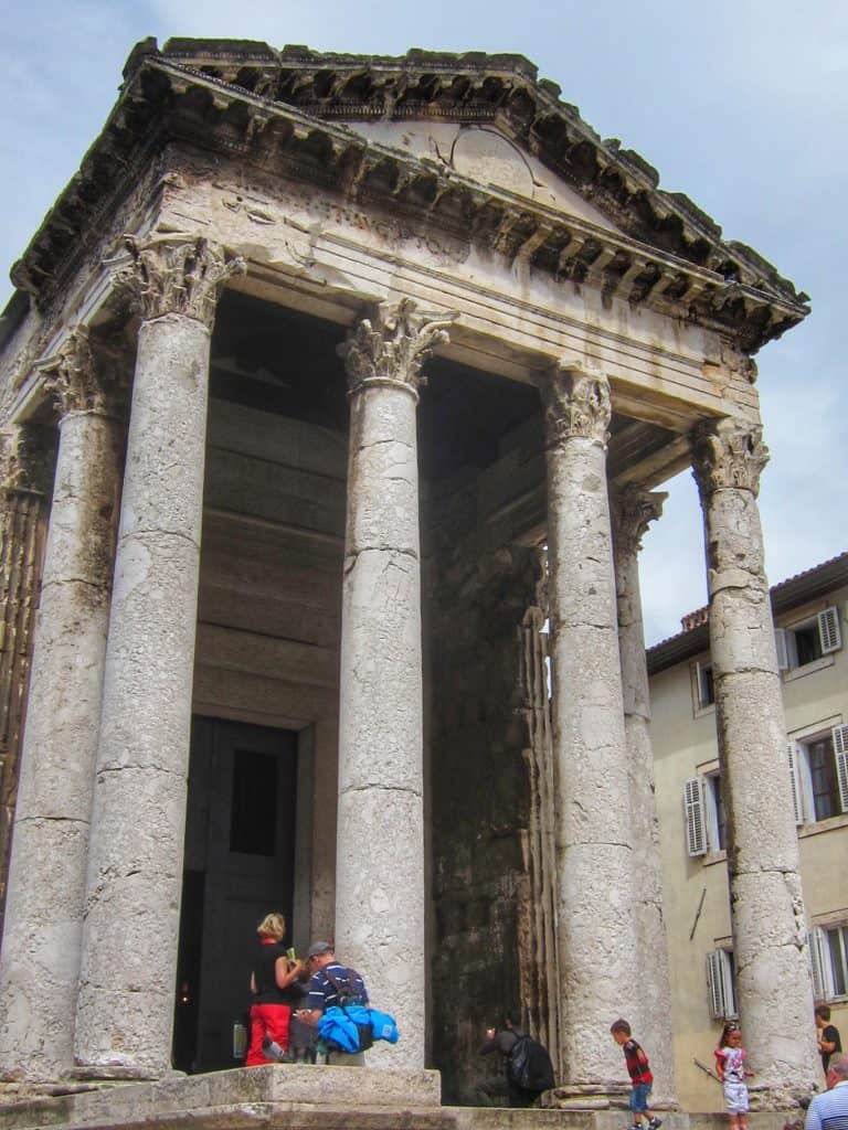 Pula Getting There Sightseeing Accommdation Visit Croatia