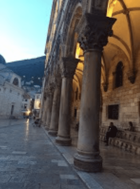 Croatia - The Thousand Island Wonderland - Dubrovnik off Stradun