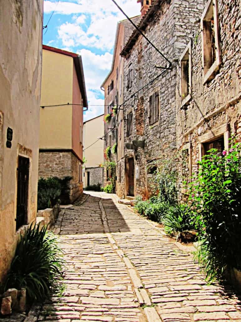 Bale Istria street