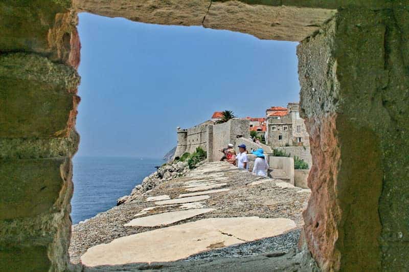 Sightseeing in Dubrovnik - Old Town Walls