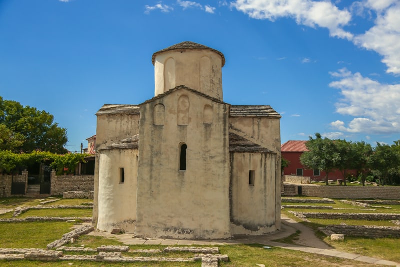 The Church of the Holy Cross, Nin