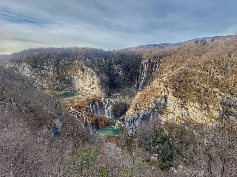 Plitvice Lakes in winter - a first view of the lower lakes