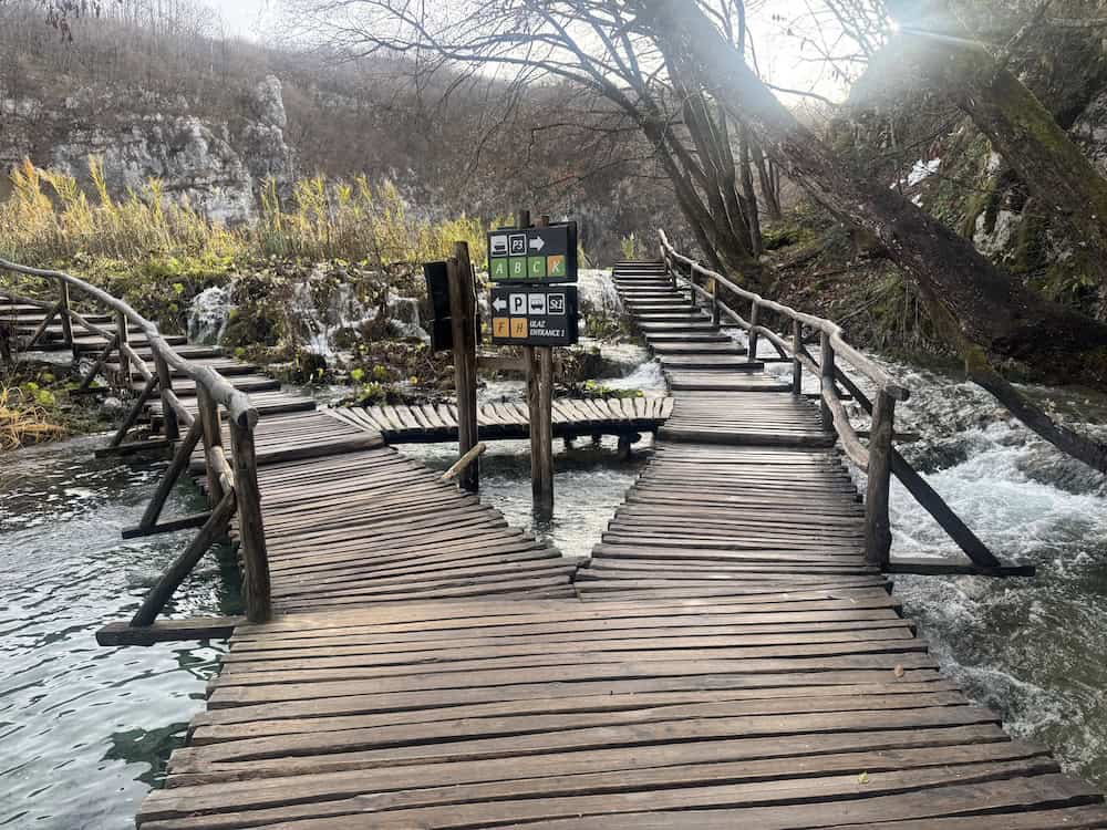 The lovely wooden paths in Plitvice