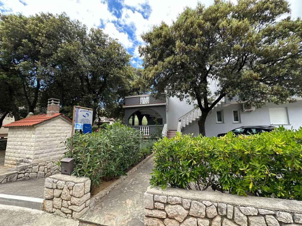 Family-run accommodation in Šimuni at Apartmani Brankica Šimuni