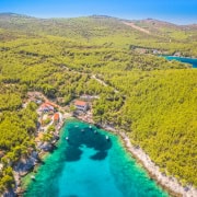 Temper-free holidays - Beautiful Pokrivenik Bay on the island of Hvar