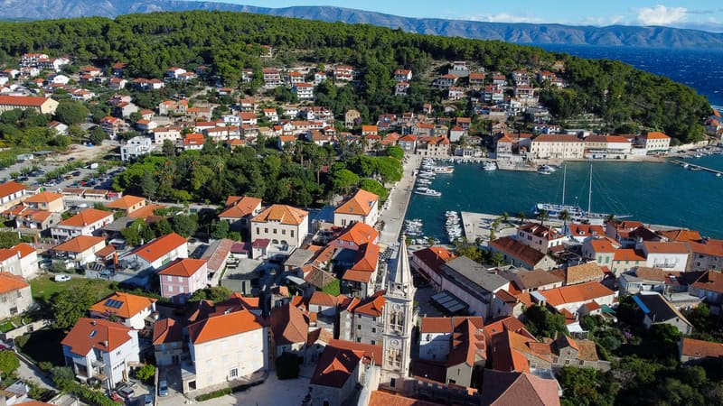 An aerial view of Jelsa